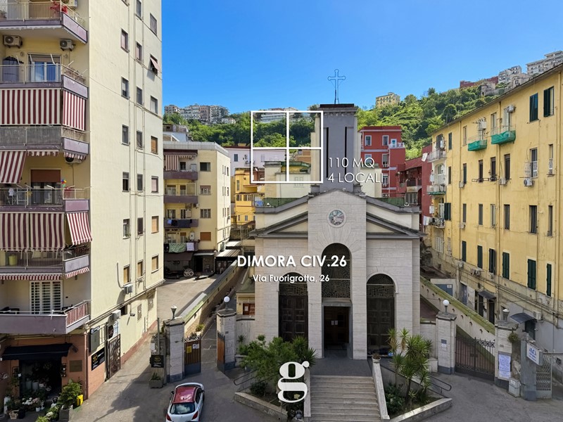 Quadrilocale in Vendita a Napoli, 360'000&euro;, 102 m²