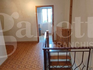 Appartamento in Vendita a Cortale, 78'000&euro;, 151 m²
