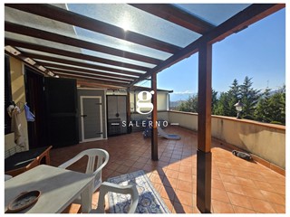 Trilocale in Vendita a Salerno, 275'000&euro;, 86 m²