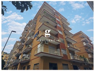 Quadrilocale in Vendita a Salerno, 330'000&euro;, 134 m²