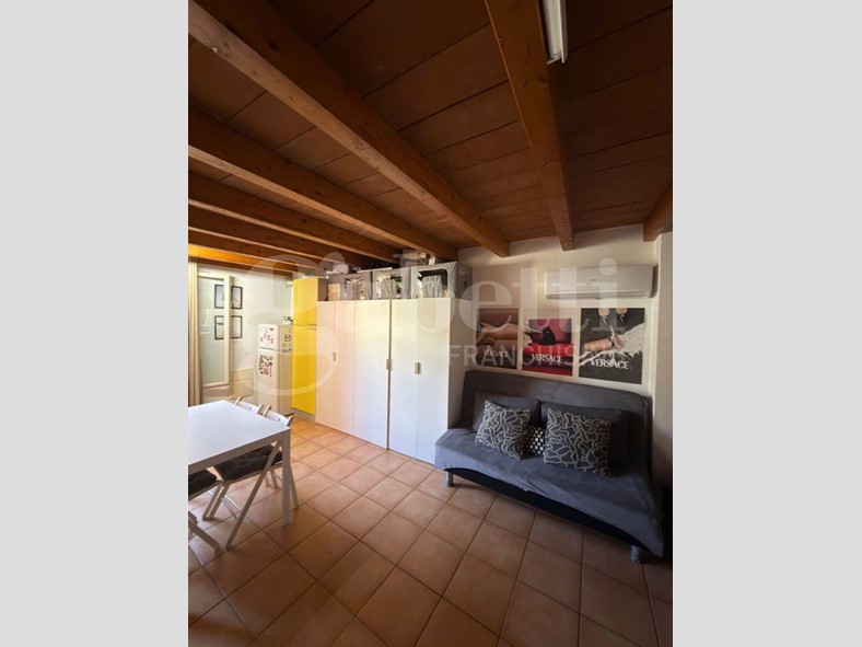 Monolocale in Affitto a Bologna, 670&euro;, 43 m², arredato