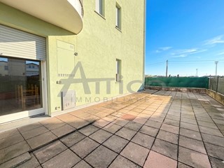 Quadrilocale in Vendita a Rovigo, zona CittÃ, 125'000&euro;, 70 m², con Box