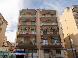 Quadrilocale in Vendita a Catania, 164'000&euro;, 108 m²