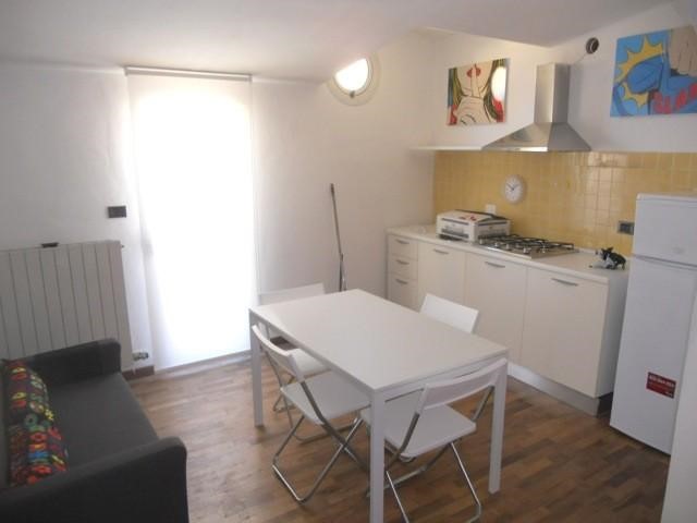 Trilocale in Affitto a Pisa, 900&euro;, 60 m², arredato