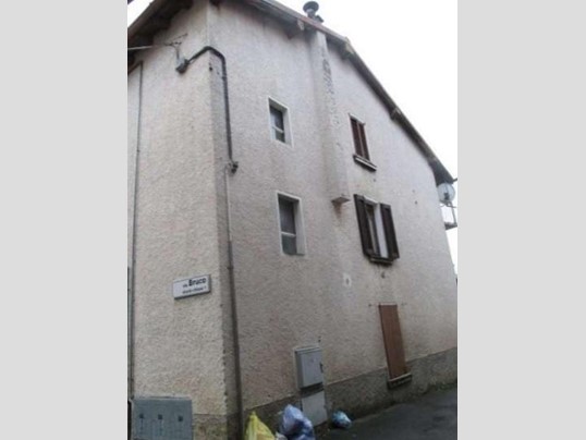 Quadrilocale in Vendita a Piario, 37'868&euro;, 96 m²