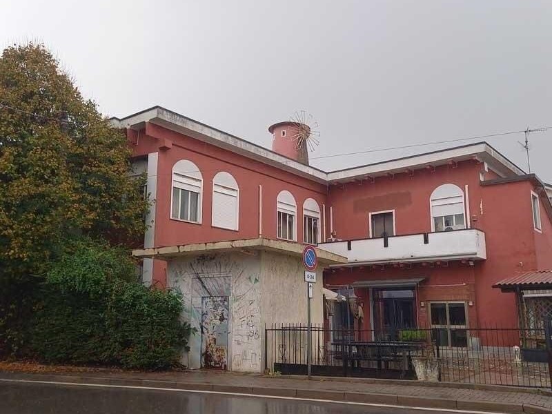 Quadrilocale in Vendita a Cisliano, 90'000&euro;, 90 m²