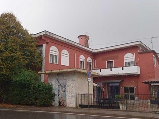 Quadrilocale in Vendita a Cisliano, 90'000&euro;, 90 m²