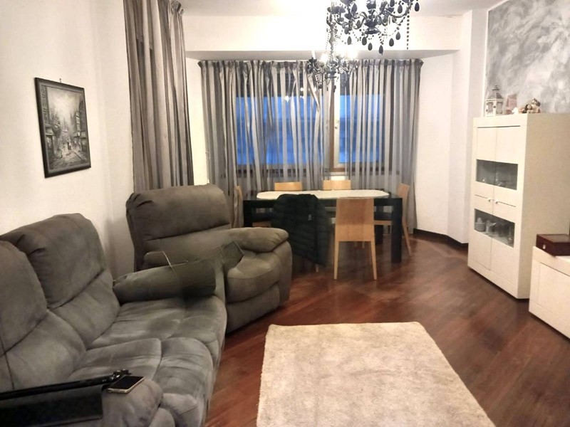 Quadrilocale in Vendita a Carrara, 150'000&euro;, 95 m²