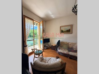 Trilocale in Vendita a Ferriere, 45'000&euro;, 72 m²