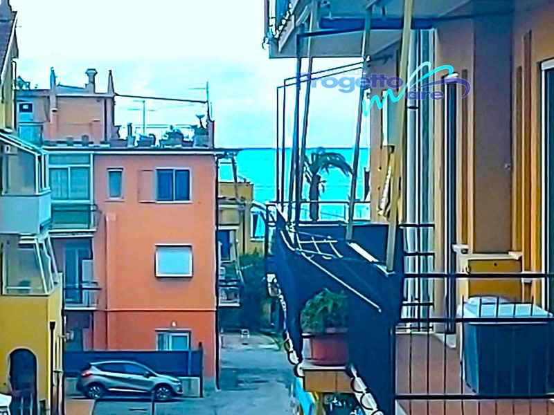 Bilocale in Vendita a Pietra Ligure, 158'000&euro;, 35 m²