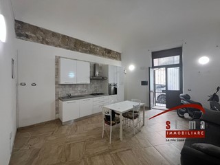 Bilocale in Vendita a Siracusa, 83'000&euro;, 85 m²