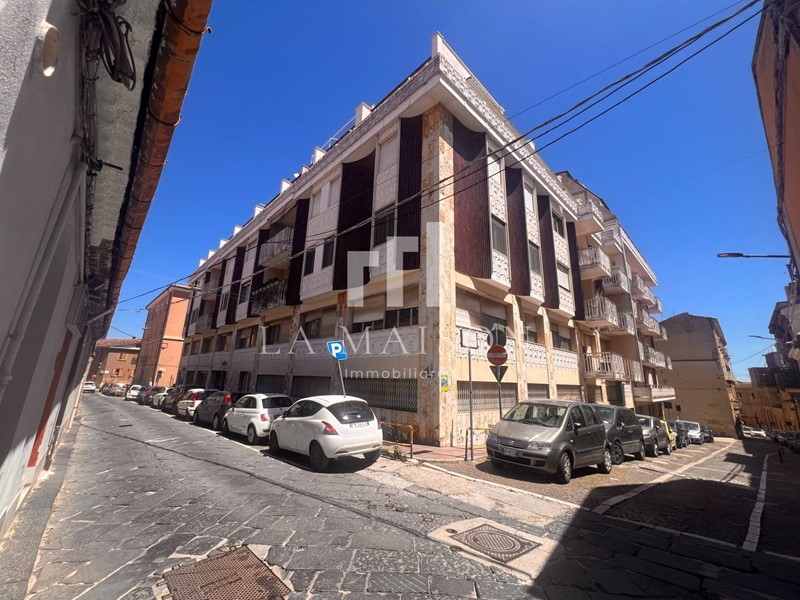 Appartamento in Vendita a Campobasso, 2000 m²