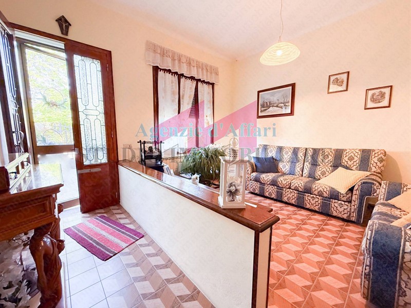 Appartamento in Vendita a Castelmassa, 65'000&euro;, 117 m²