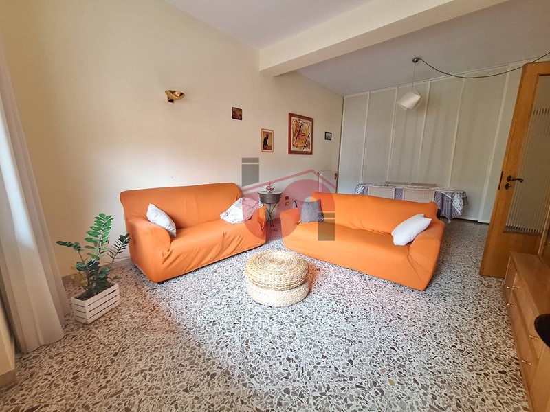 Bilocale in Affitto a Benevento, 500&euro;, 75 m², con Box