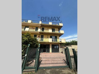 Appartamento in Vendita a Mascali, 299'000&euro;, 190 m²
