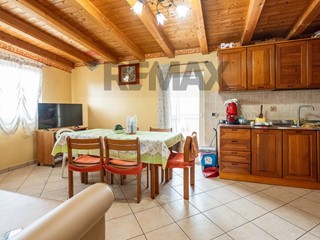 Quadrilocale in Vendita a Catania, 88'000&euro;, 132 m²