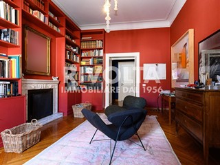 Appartamento in Affitto a Roma, 10'500&euro;, 350 m²