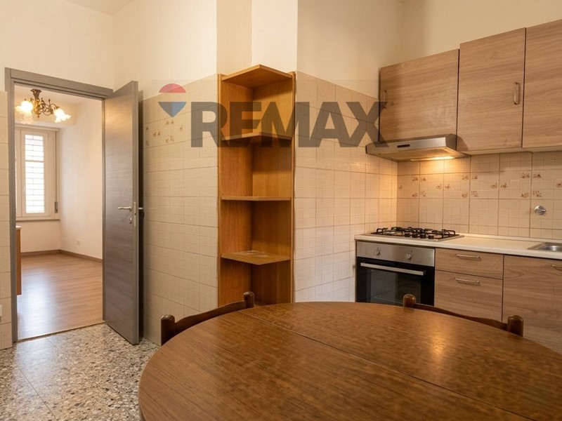 Quadrilocale in Vendita a Parma, 350'000&euro;, 126 m²