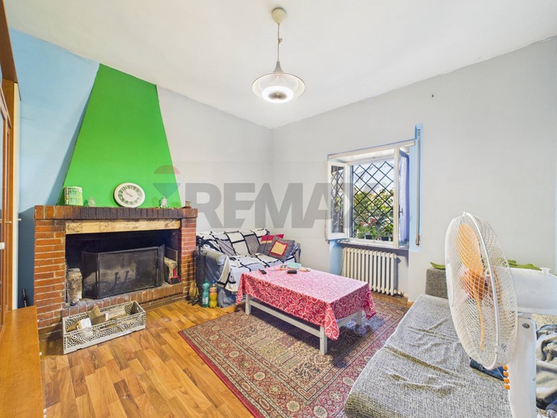Bilocale in Vendita a Formello, 89'000&euro;, 66 m²