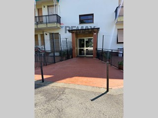 Bilocale in Vendita a Casaleggio Boiro, 29'000&euro;, 69 m²