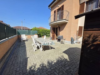 Appartamento in Vendita a Asti, 227'000&euro;, 100 m²