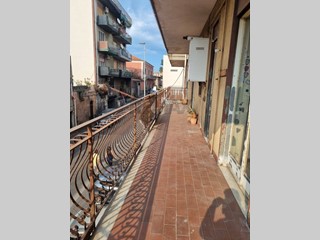 Appartamento in Vendita a Tremestieri Etneo, 81'000&euro;, 100 m²
