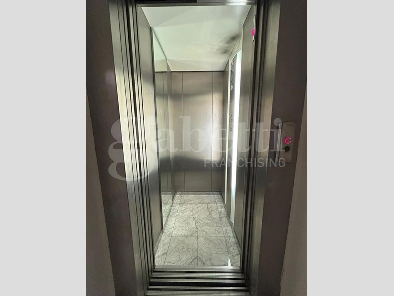 Quadrilocale in Vendita a Cagliari, 290'000&euro;, 95 m²