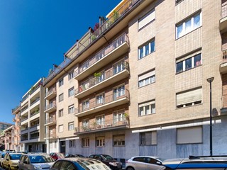 Appartamento in Vendita a Torino, 338'000&euro;, 130 m²