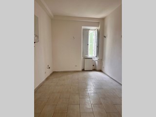 Quadrilocale in Vendita a Terni, 110'000&euro;, 125 m², arredato