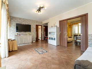 Trilocale in Vendita a Misterbianco, 139'000&euro;, 91 m², con Box