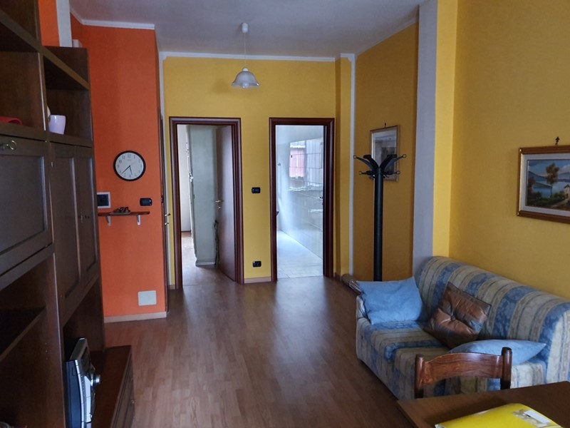 Bilocale in Vendita a Torino, 80'000&euro;, 60 m², arredato