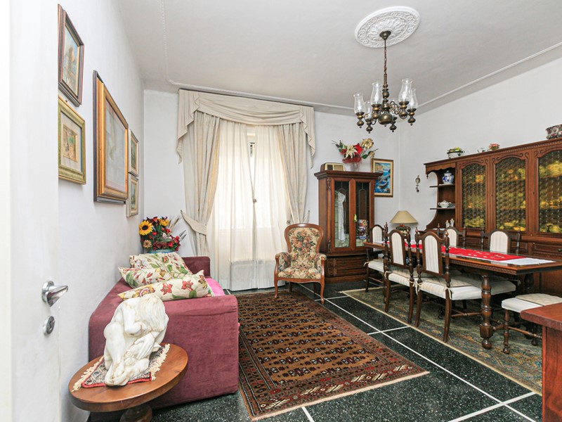 Appartamento in Vendita a Serra Riccò, 102'000&euro;, 96 m²
