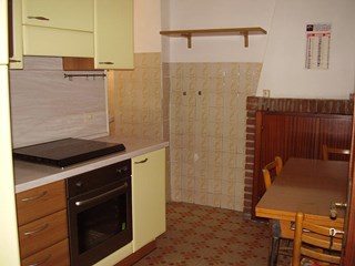 Appartamento in Vendita a Travo, zona QUADRELLI, 25'000&euro;, 60 m²