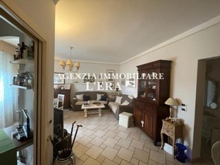 Quadrilocale in Vendita a Pontedera, 108'000&euro;, 65 m², arredato