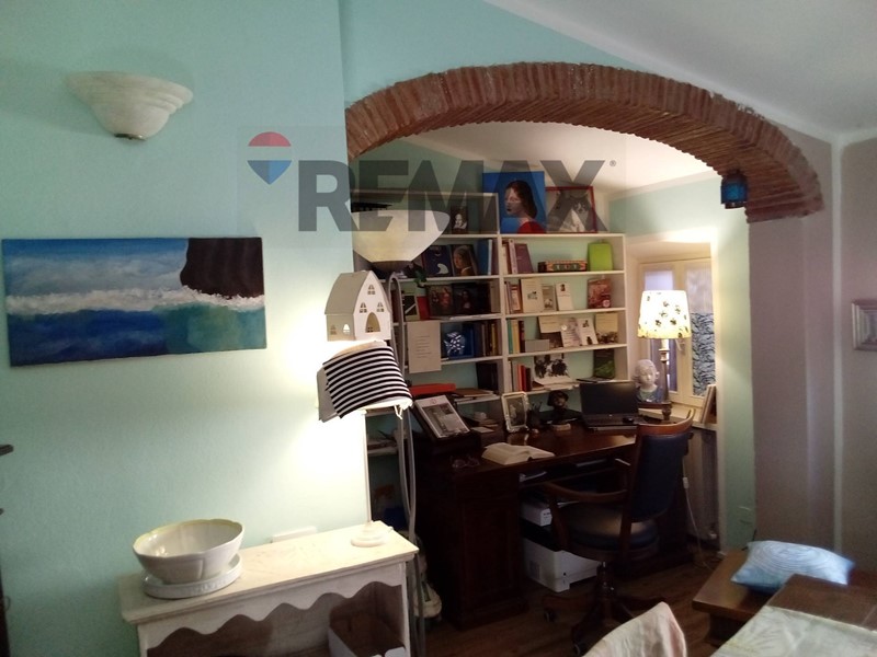 Bilocale in Vendita a Monteverdi Marittimo, 80'000&euro;, 65 m²