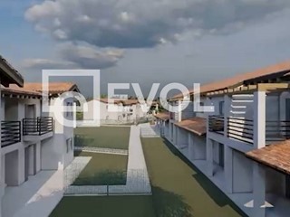 Trilocale in Vendita a Ronchis, 180'000&euro;, 85 m²