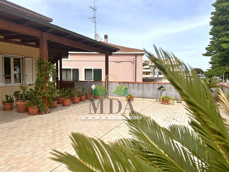 Quadrilocale in Vendita a Martinsicuro, 126'000&euro;, 86 m²