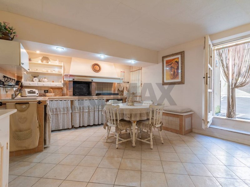 Bilocale in Vendita a Ischia di Castro, 37'000&euro;, 58 m²