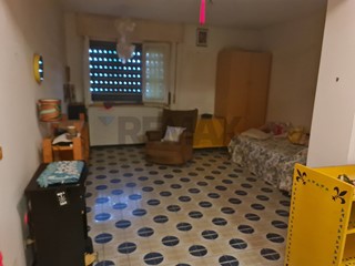 Trilocale in Vendita a Moneglia, 149'000&euro;, 70 m²
