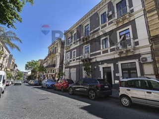 Bilocale in Vendita a Catania, 51'000&euro;, 46 m²