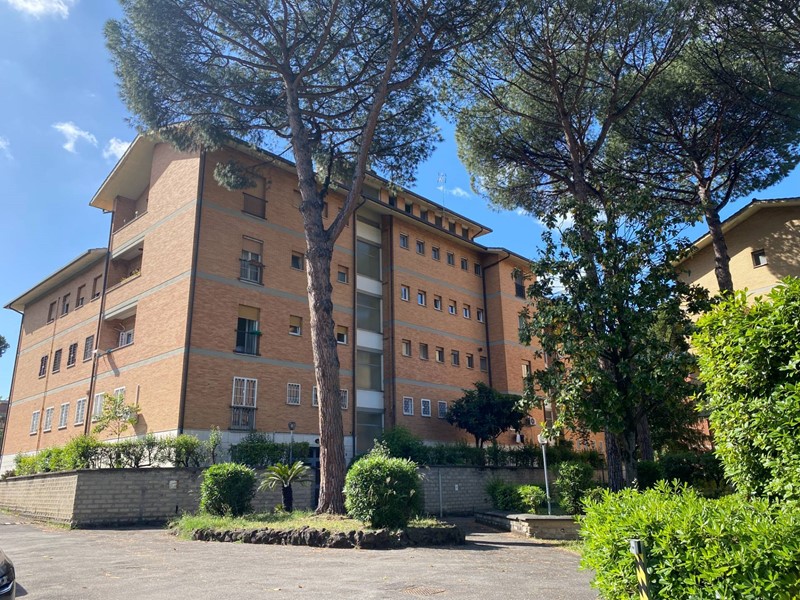 Trilocale in Vendita a Roma, 399'000&euro;, 115 m²