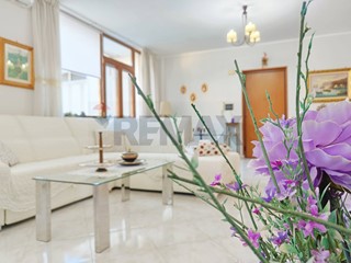 Quadrilocale in Vendita a Santa Maria a Vico, 125'000&euro;, 142 m²