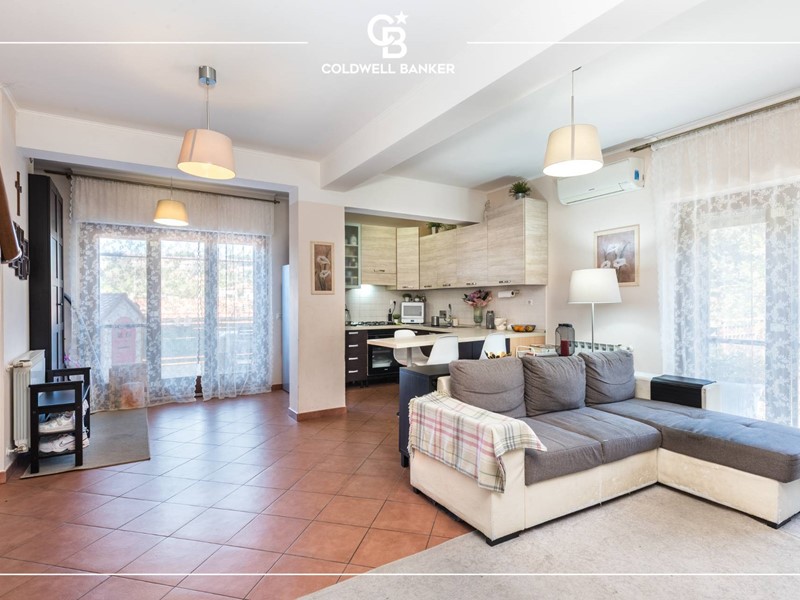 Attico in Vendita a Velletri, 239'000&euro;, 98 m²