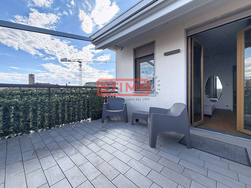Attico in Affitto a Treviso, 1'100&euro;, 90 m²