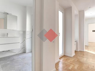 Bilocale in Vendita a Roma, 269'000&euro;, 56 m²
