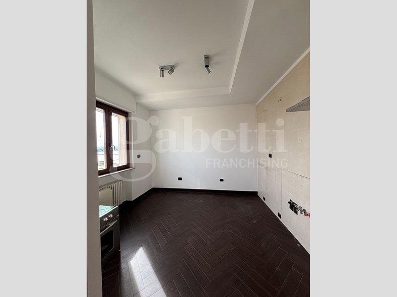 Quadrilocale in Vendita a Margherita di Savoia, 193'000&euro;, 125 m²