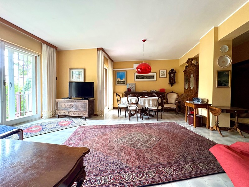 Quadrilocale in Vendita a Sassari, 395'000&euro;, 184 m², con Box