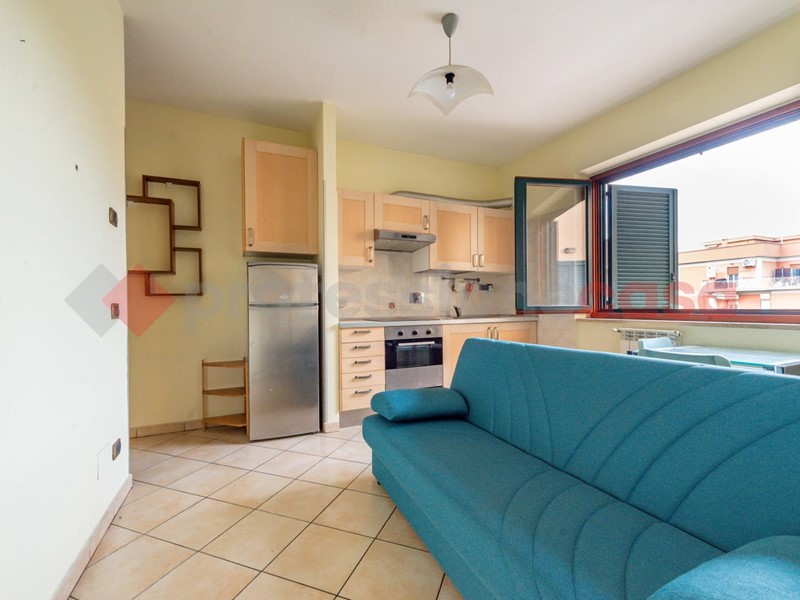 Bilocale in Vendita a Roma, 139'000&euro;, 37 m², arredato