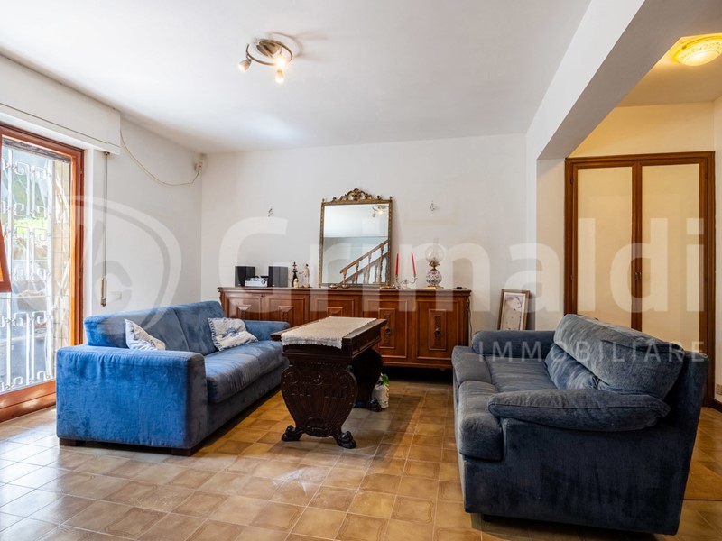 Bilocale in Affitto a Roma, 1'000&euro;, 90 m², arredato
