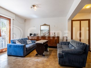 Bilocale in Affitto a Roma, 1'000&euro;, 90 m², arredato